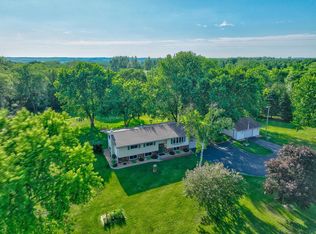 954 County Road T, Hammond, WI 54015