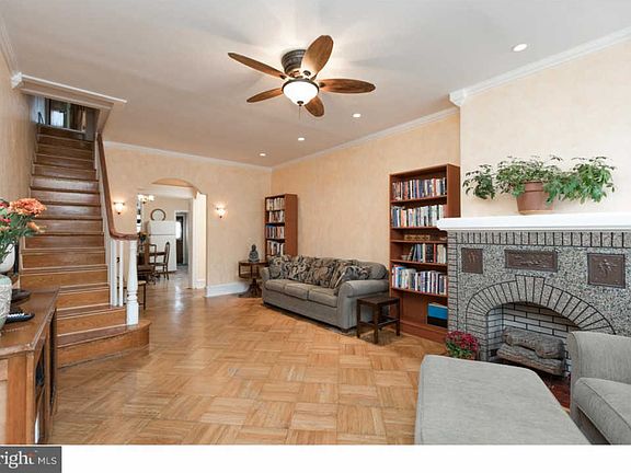 2nd image of 2526 E Lehigh Ave