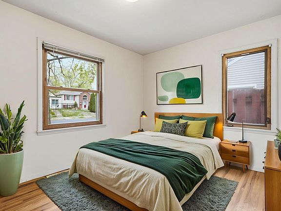 3rd image of 5148 Logan Ave N