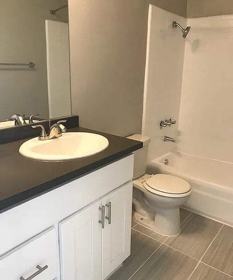 3506 S Bentley Ave #107 — Photo 10