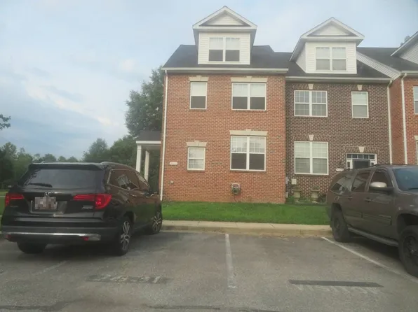 9631 Lexington Pl, Waldorf, MD 20603