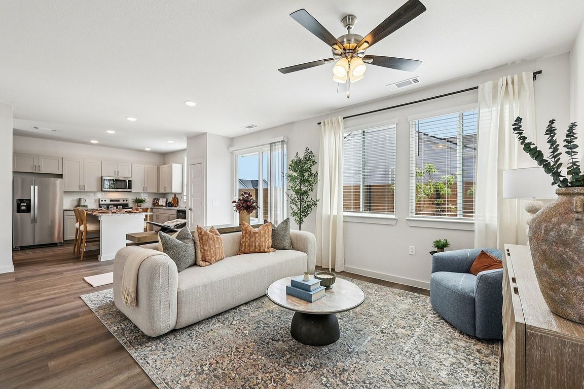 YardHomes Trailside Unit 908 Living Room