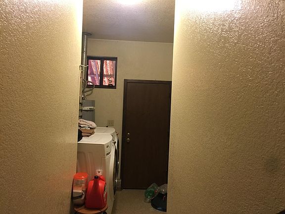 5th image of 809 N Hobson Ave #A
