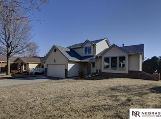 4423 S 152nd Cir, Omaha, NE 68137