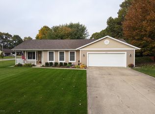 14979 152nd Ave, Grand Haven, MI 49417