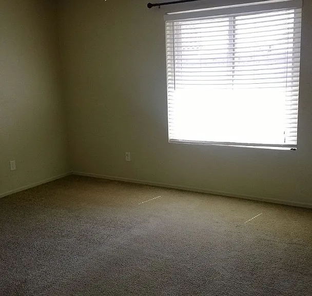 6387 E 45th Pl — Photo 14