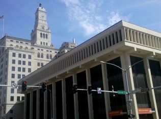 220 N Main St APT 1102, Davenport, IA 52801
