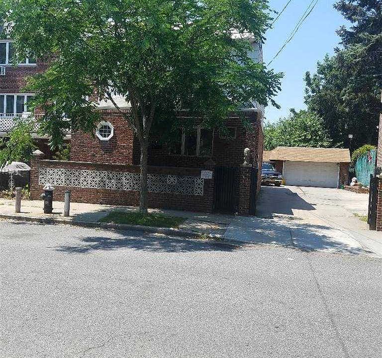 1st image of 5018 67th St