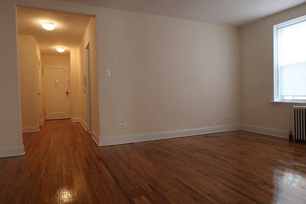 2nd image of 2040 21st Dr APT 1F