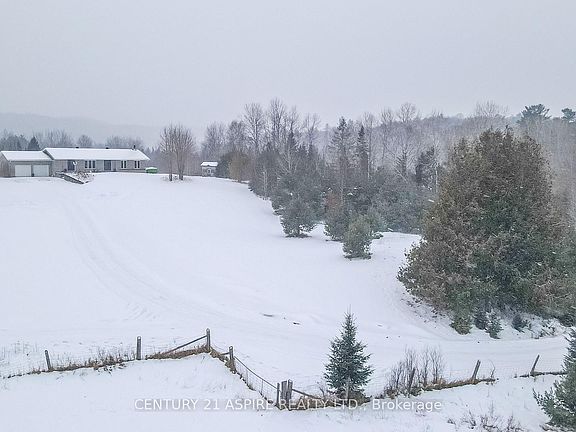 4th image of 2112 Schutt Rd
