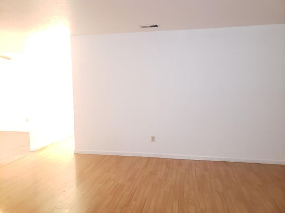 3rd image of 3355 Holly Dr #G