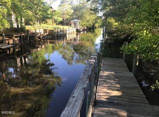 63 Good St, Bay Saint Louis, MS 39520