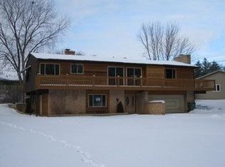 2720 S High Crest Rd #R, Beloit, WI 53511