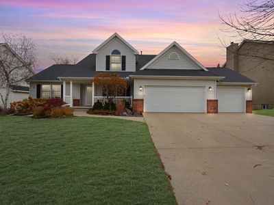 35 Greythorne Cir, Bloomington, IL, 61704