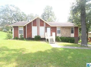 612 Live Oak Cir, Fairfield, AL 35064
