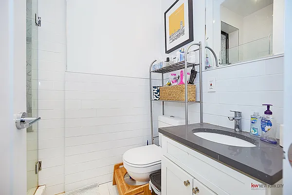 Rented by Keller Williams NYC | media 16