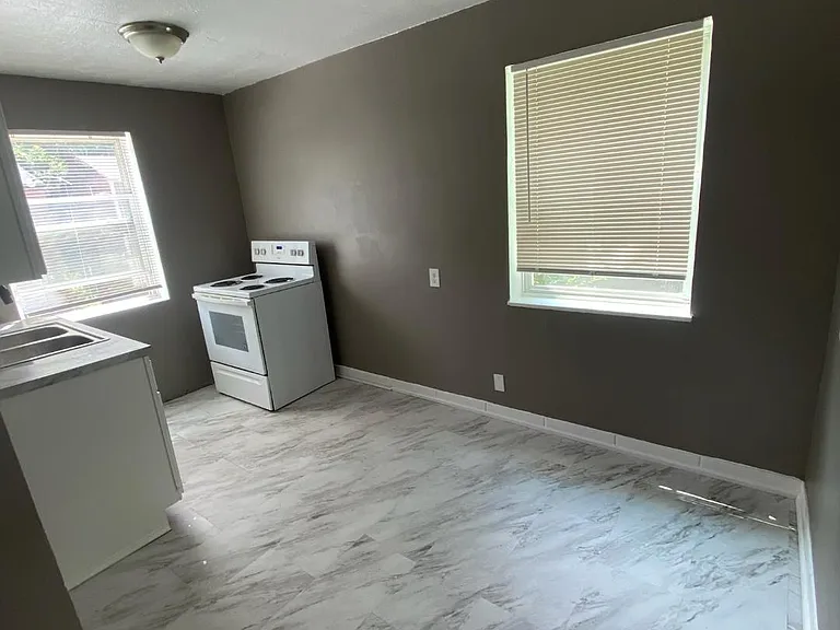 3151 Gobel Ave #1 — Photo 8