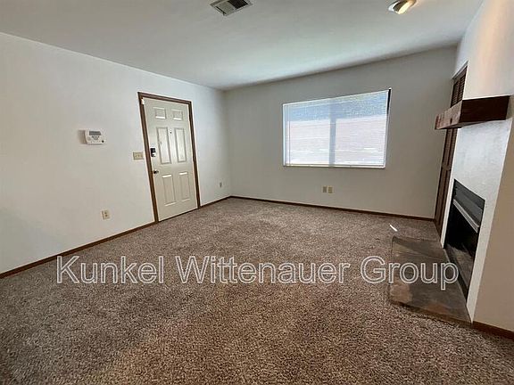 4th image of 51 Pepperwood Ct
