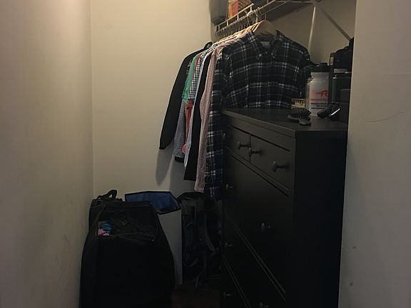 5th image of 1730 W Beach Ave #1
