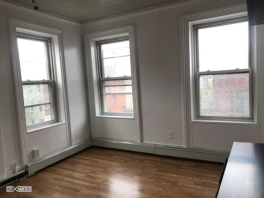 Rented by Citi Habitats | media 11