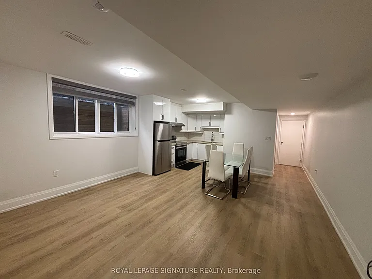 897 4th St #BASEMENT — Photo 5