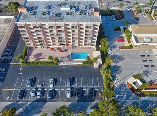 2200 E Hallandale Beach Blvd APT 203, Hallandale, FL 33009