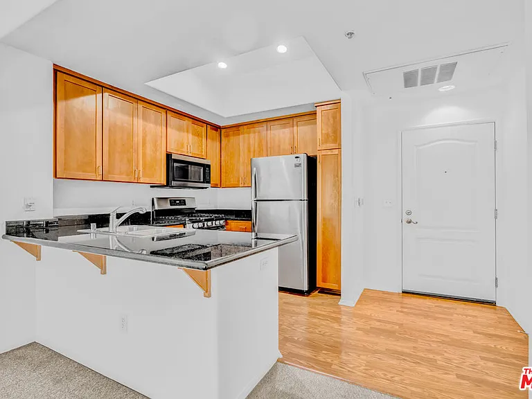 4060 Glencoe Ave #311 — Photo 10