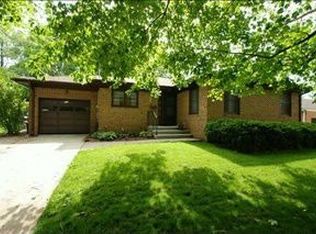 917 14th St, West Des Moines, IA 50265