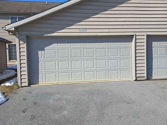 2nd image of 1970 Ashley Dr