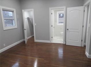 13-15 212th St, Bayside, NY 11360