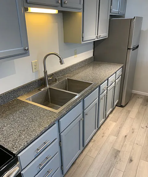 504 S Court St — Photo 6