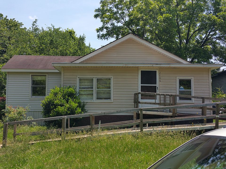 1st image of 1106 E Lincoln St