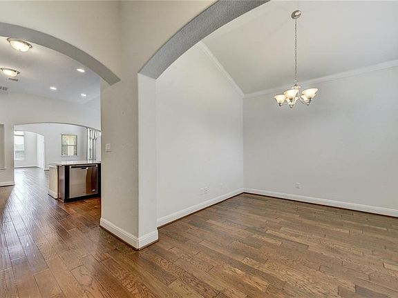 4th image of 5725 Viejo Dr