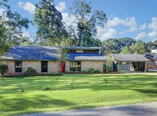 318 Acorn Dr, Lafayette, LA 70507