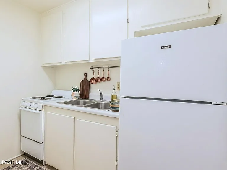 2450 N Treat Ave #2454 — Photo 4