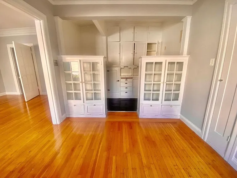 2335 Larkin St #24 — Photo 4