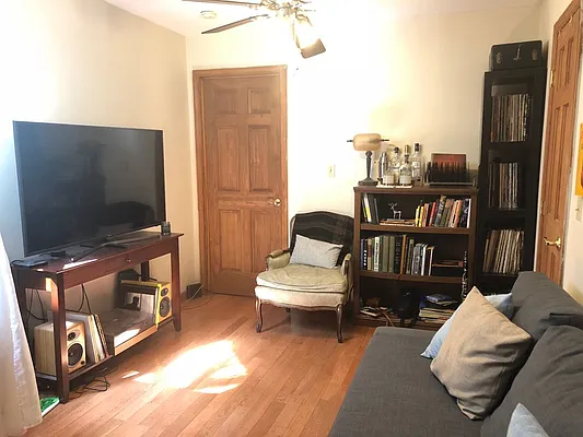 Rented by Loftey LLC | media 57