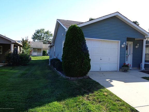 2nd image of 1501 Alpen Ln
