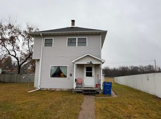 108 W 3rd St, Merrill, WI 54452