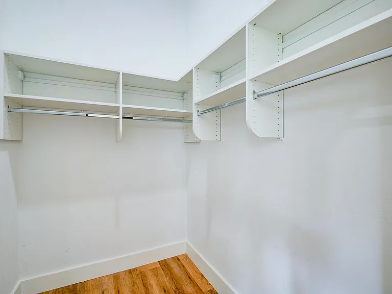 19 Hidden Glade Dr — Photo 47