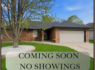 338 S Canton Avenue, Springfield, MO 65802