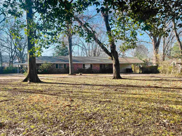 1711/1713 Caldwell St, Conway, AR 72034