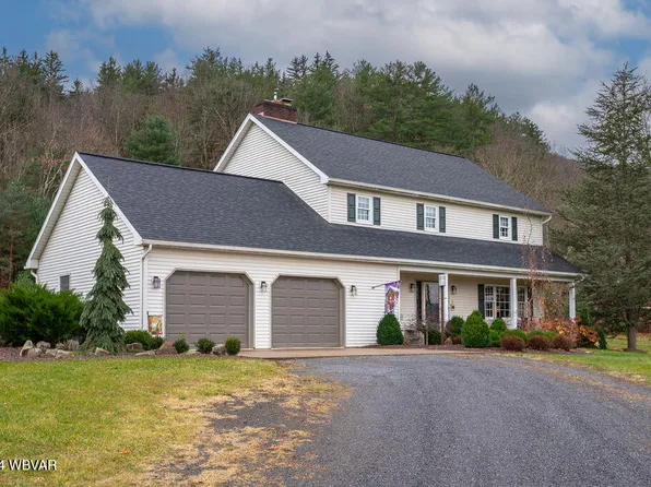 310 Brook Hollow Ln, Jersey Shore, PA 17740