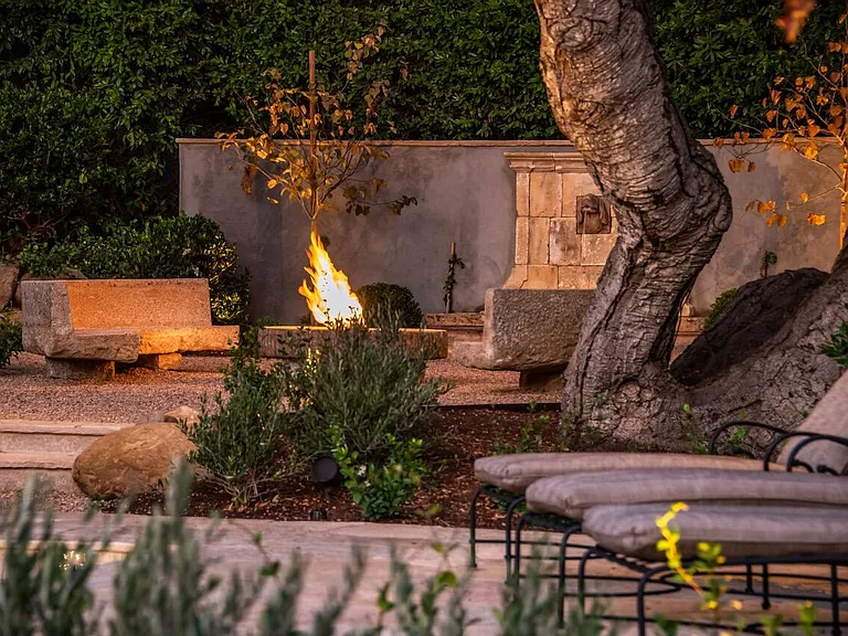 710 Romero Canyon Rd — Photo 39