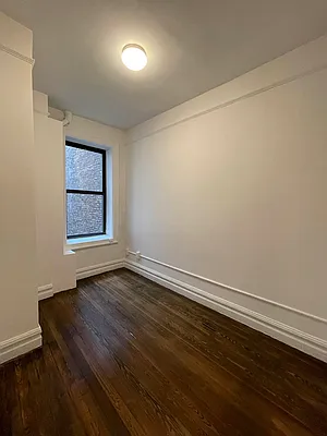 Rented by Compass | media 36