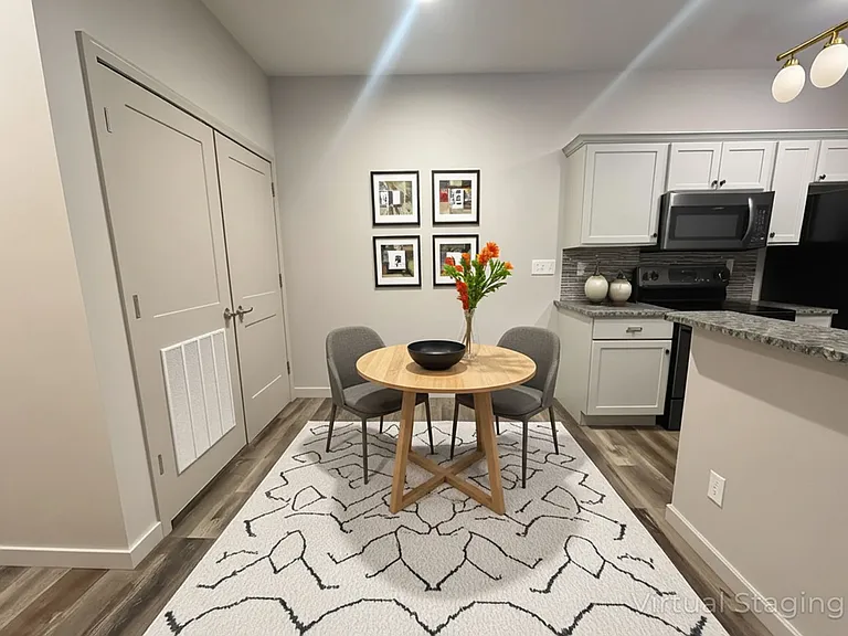 325 Majestic Dr #338 — Photo 2