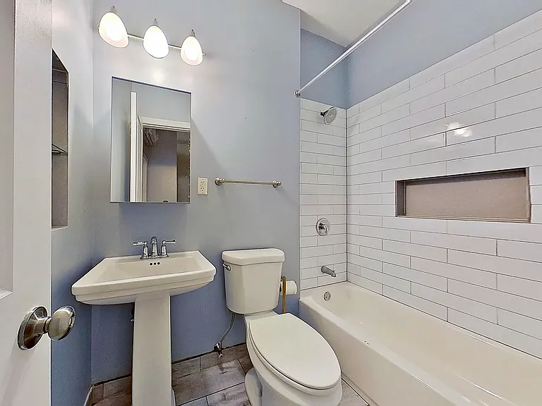 447 Evergreen Ave #1 — Photo 7
