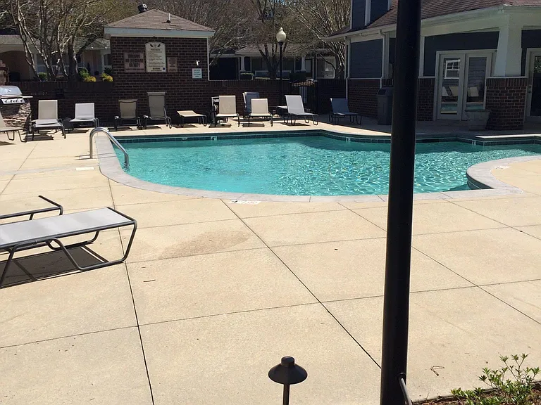 424 Mather Green Ave #H — Photo 4