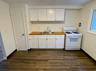 142-156 Ballantyne Rd APT 4, Syracuse, NY 13205