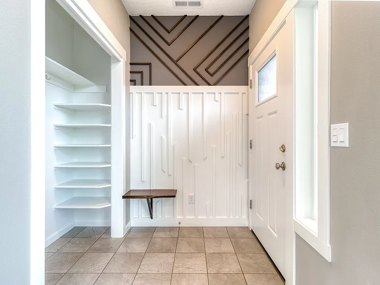 839 Newtown Rd #A — Photo 5
